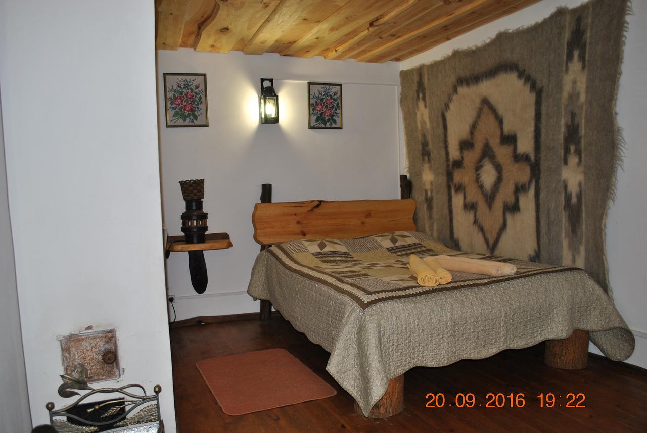 Dykyi Khutir Ξενοδοχείο Melniki  Εξωτερικό φωτογραφία